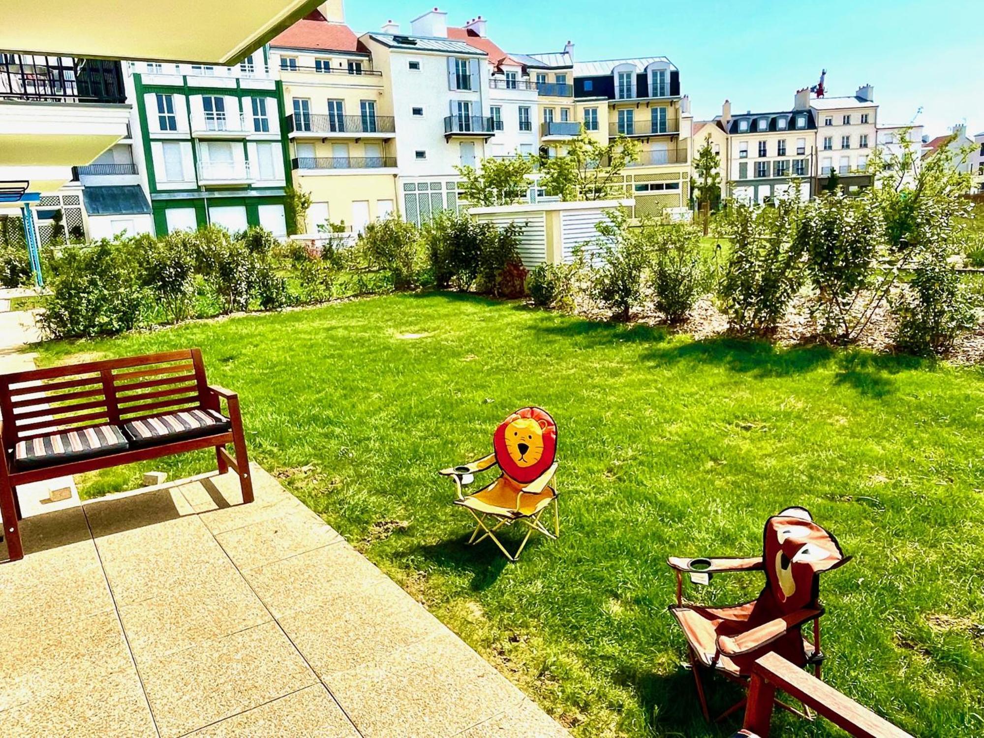 Appartement Avec Jardin Pres De Disneyland Serris Exterior foto